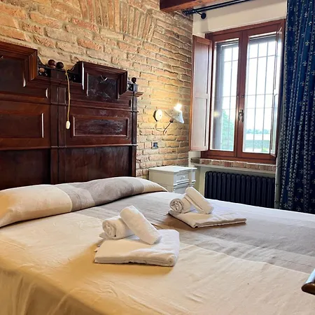 Corte Arcangeli Hotel 3*