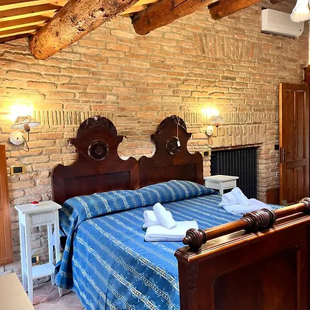 Hotell Corte Arcangeli Ferrara