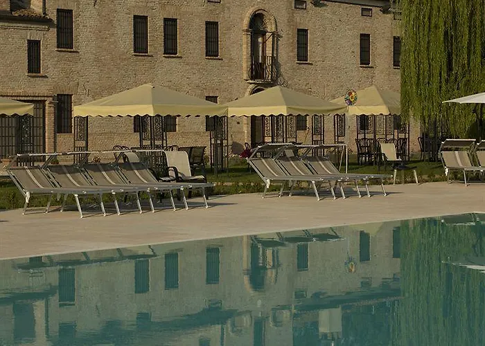 ホテル Corte Arcangeli 3*