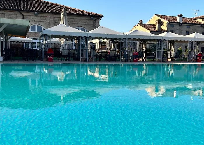 Corte Arcangeli ホテル 3*